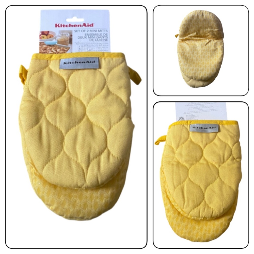 KitchenAid Yellow Mini Mitts